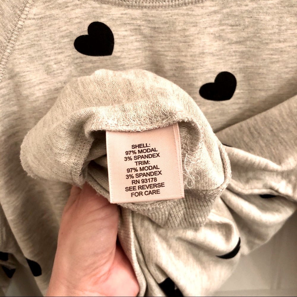 comfy sweatshirt, gray w/black hearts, phi… - Picture 8 of 12